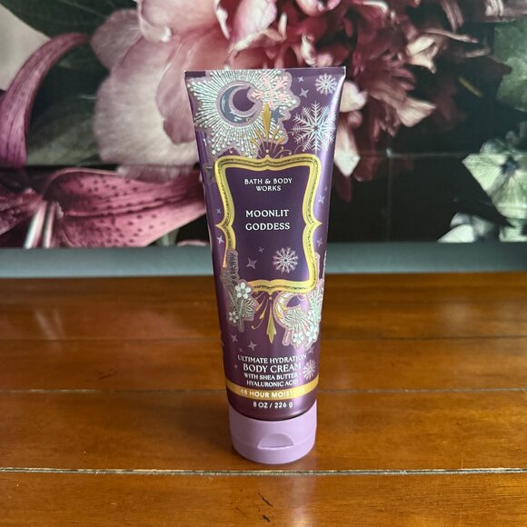 NEW MOONLIT GODDESS Body Cream Full Size 8oz Bath & Body Works - Picture 1 of 2